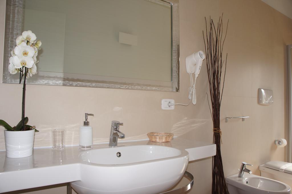 Lullymia Bed & Breakfast Crotone Oda fotoğraf
