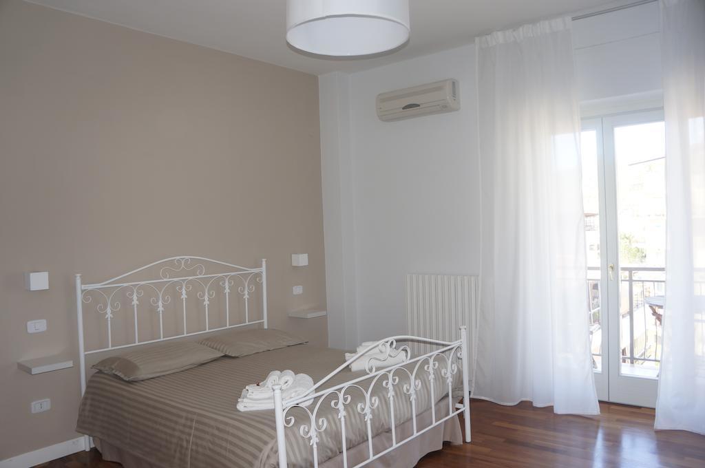 Lullymia Bed & Breakfast Crotone Oda fotoğraf