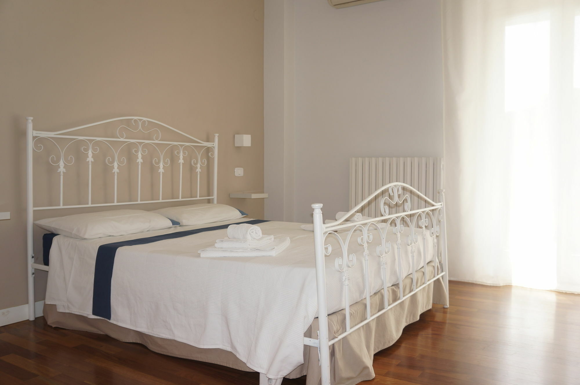 Lullymia Bed & Breakfast Crotone Dış mekan fotoğraf