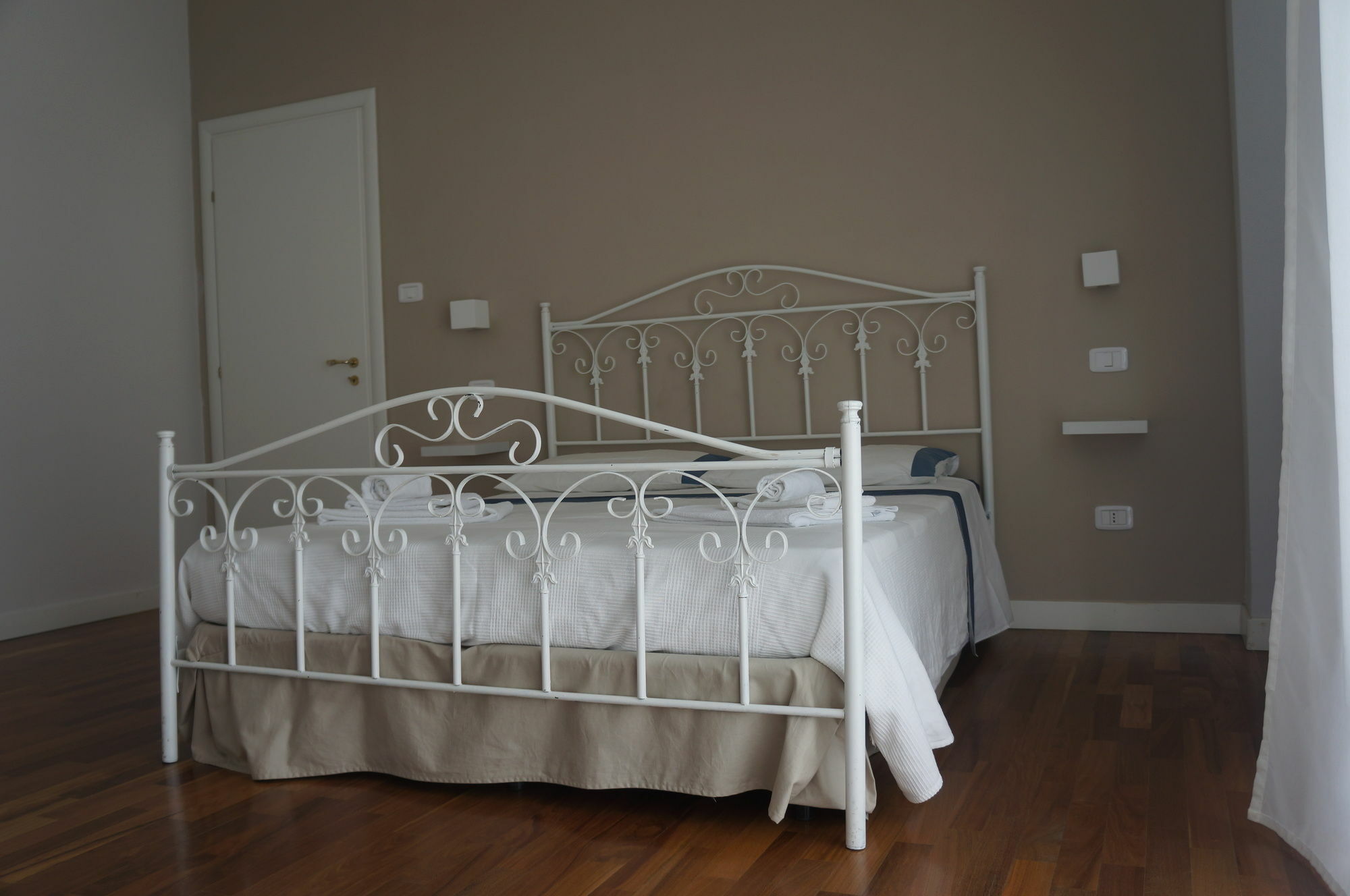 Lullymia Bed & Breakfast Crotone Dış mekan fotoğraf